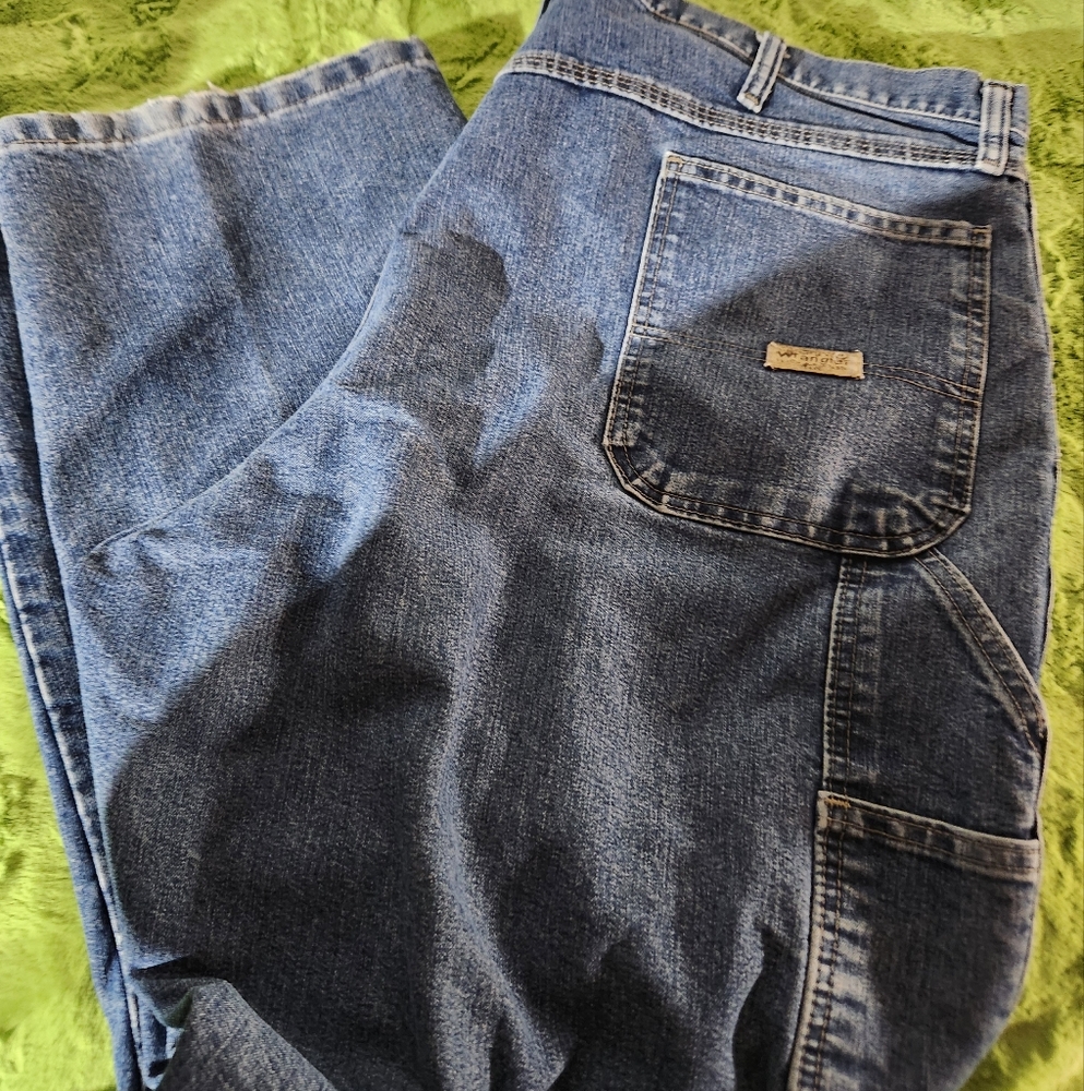 Jeans - Picture 1 of 2